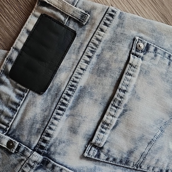 Calvin Klein Slim skinny Button Fly 29x32 Denim Jeans Bleach Dyed Look - Picture 3 of 11